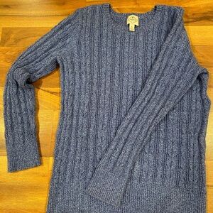 St. John's Bay vintage women’s Navy Crewneck Sweater